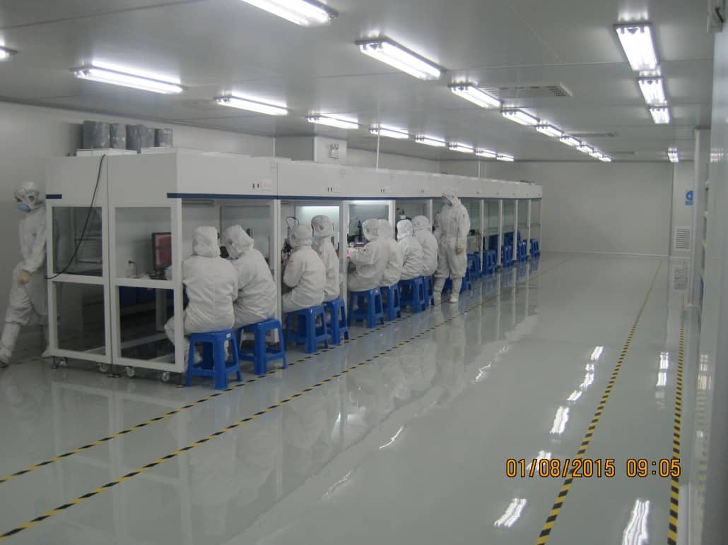 Class 1000 laminar flow workstations